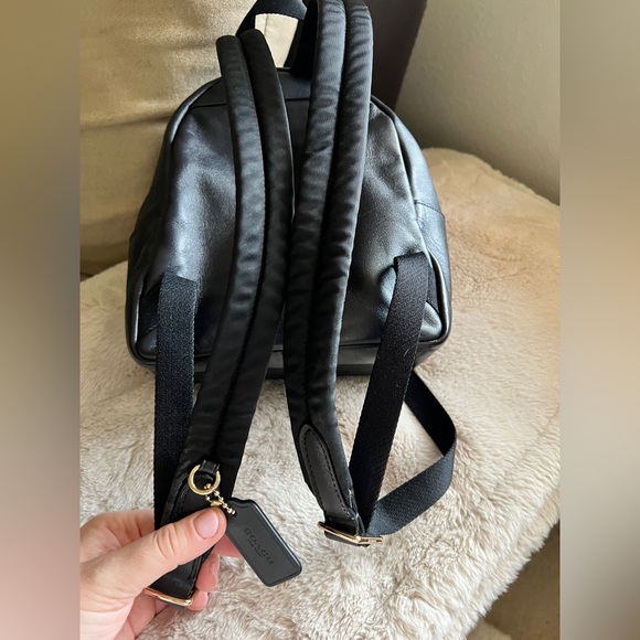 Coach Mini Charlie Backpack In
Signature Canvas - Picture 4 of 13